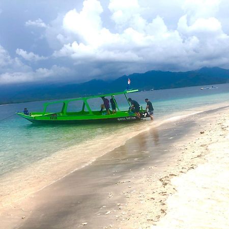 Villa Luna Sunset Beach Gili Trawangan Exterior photo