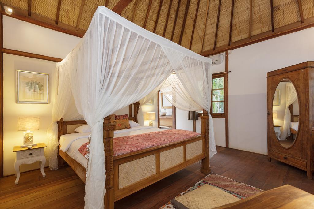 Villa Luna Sunset Beach Gili Trawangan Exterior photo