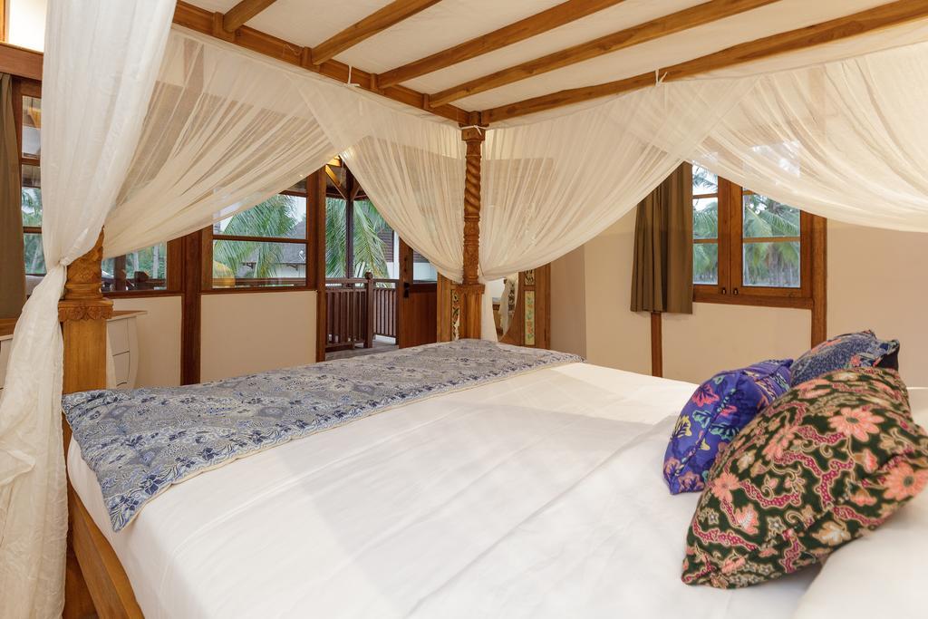 Villa Luna Sunset Beach Gili Trawangan Exterior photo